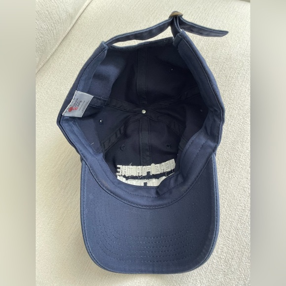 Hat - Picture 6 of 7